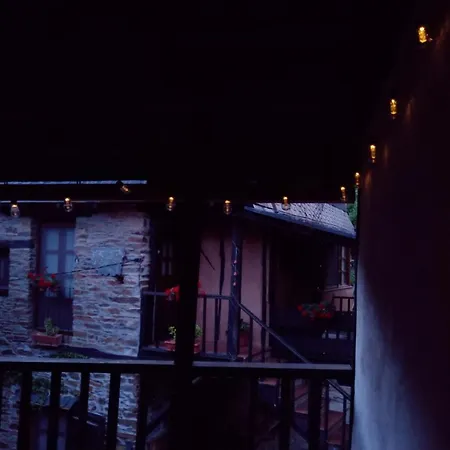 Cabana Del Zapatero El Bierzo Ponferrada Hébergement de vacances *