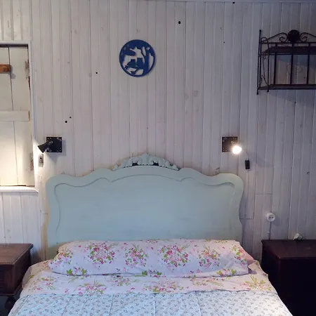Cabana Del Zapatero El Bierzo Ponferrada * Valdecanada